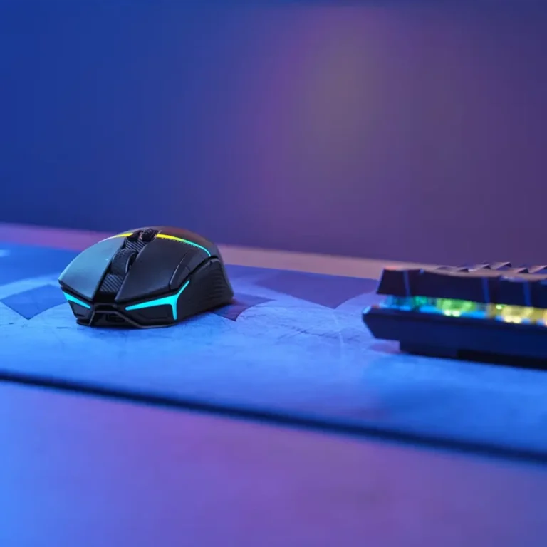 ماوس بی‌سیم گیمینگ کورسیر مدل Nightsabre RGB